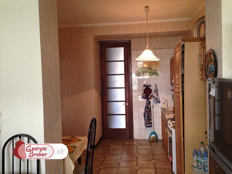 nearly repaired 5-room apartment for sale