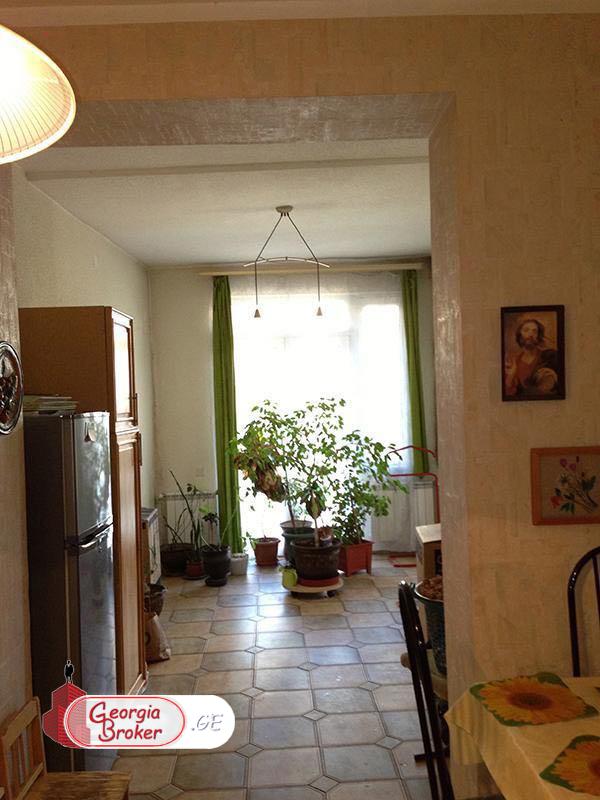 nearly repaired 5-room apartment for sale