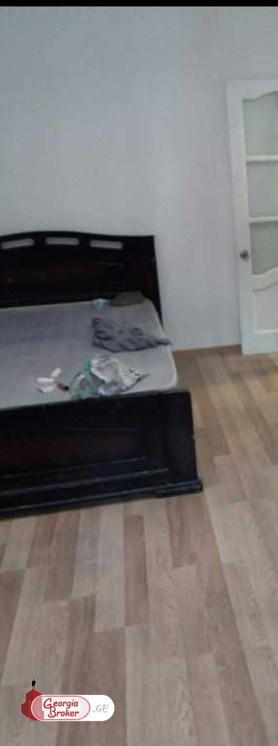 იყიდება ახალი გარემონტებული 1 ოთახიანი ბინა