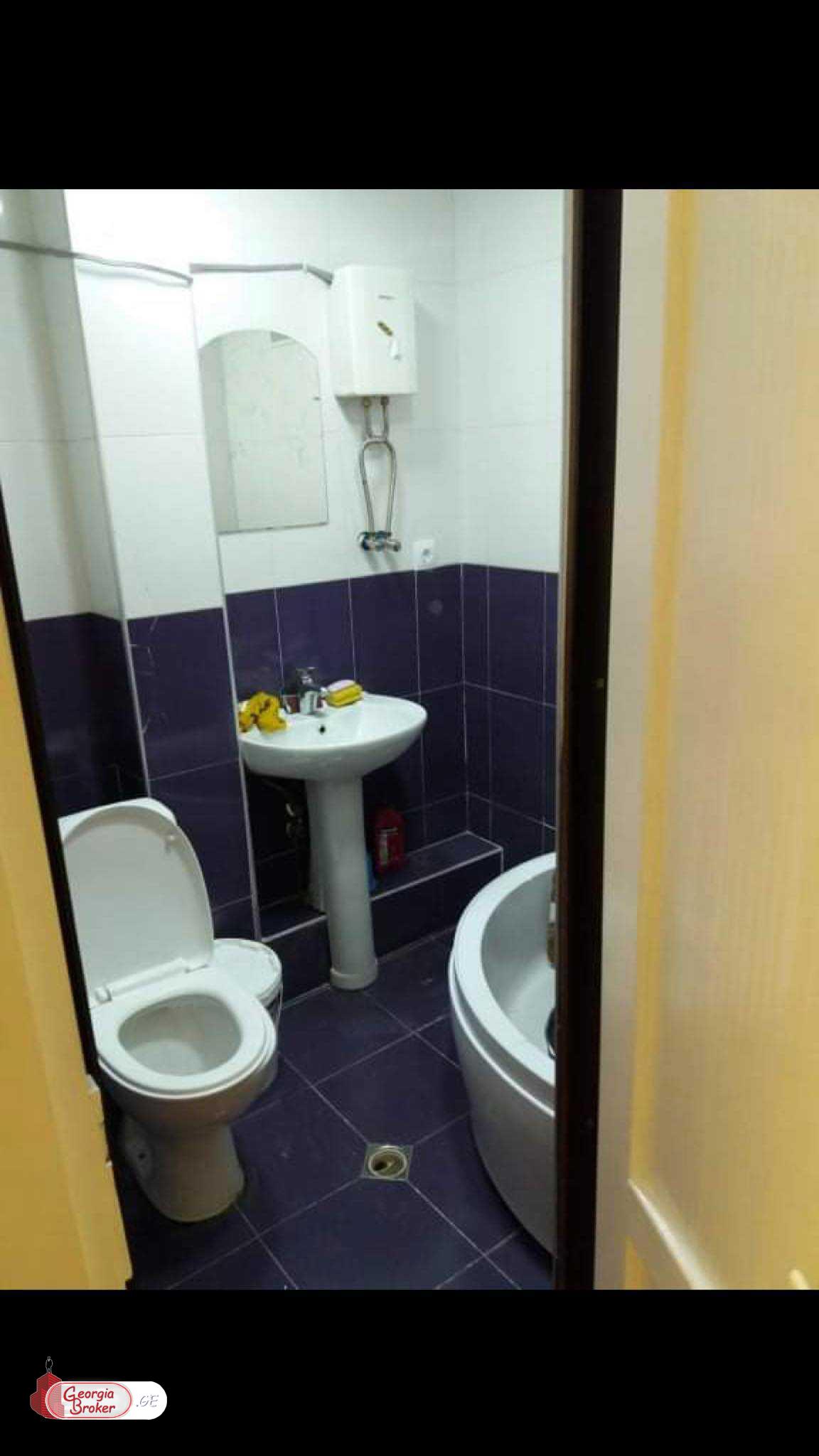 იყიდება ახალი გარემონტებული 1 ოთახიანი ბინა