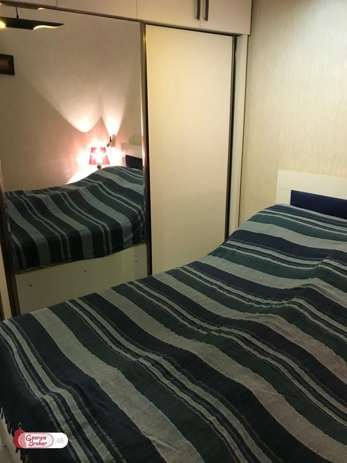 nearly repaired 2-room apartment for sale