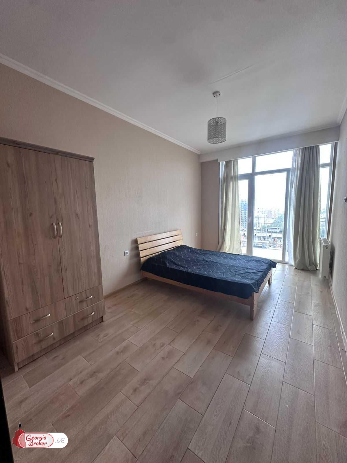 nearly repaired 2-room apartment for sale