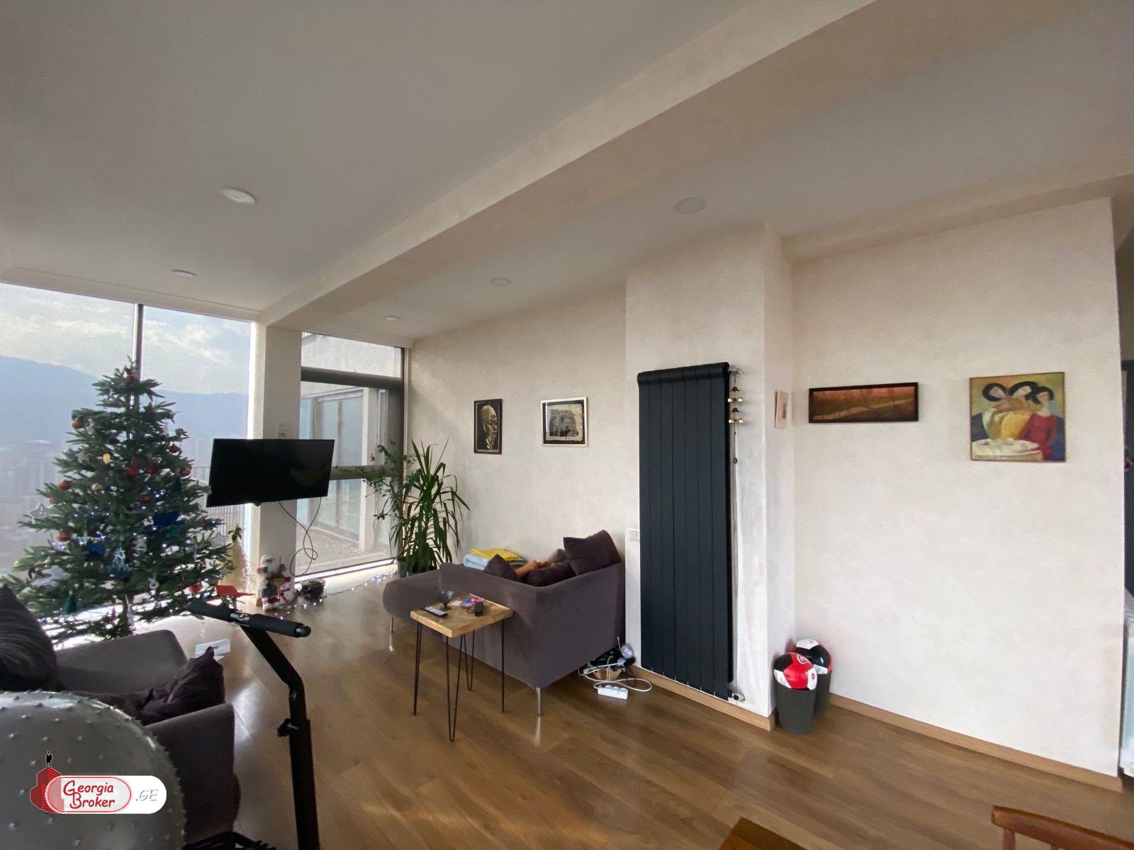 nearly repaired 4-room apartment for sale