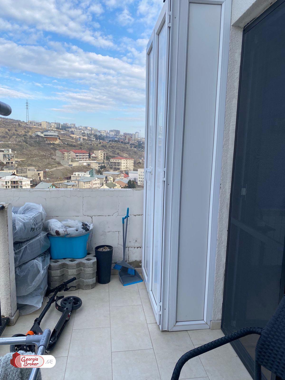 nearly repaired 4-room apartment for sale