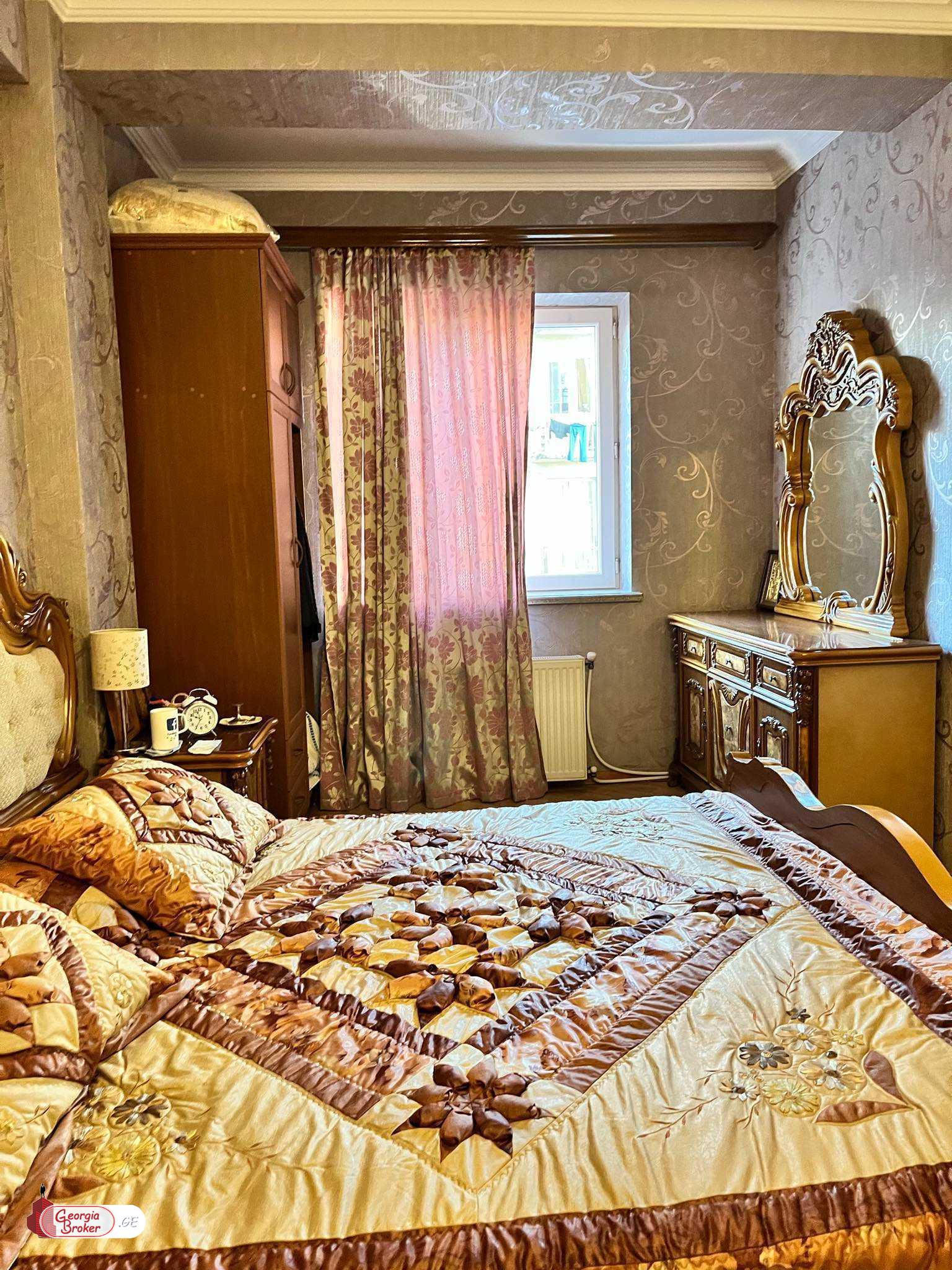 იყიდება ახალი გარემონტებული 3 ოთახიანი ბინა