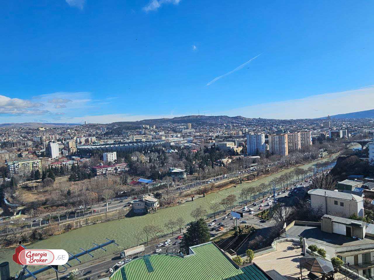 იყიდება ახალი გარემონტებული 3 ოთახიანი ბინა