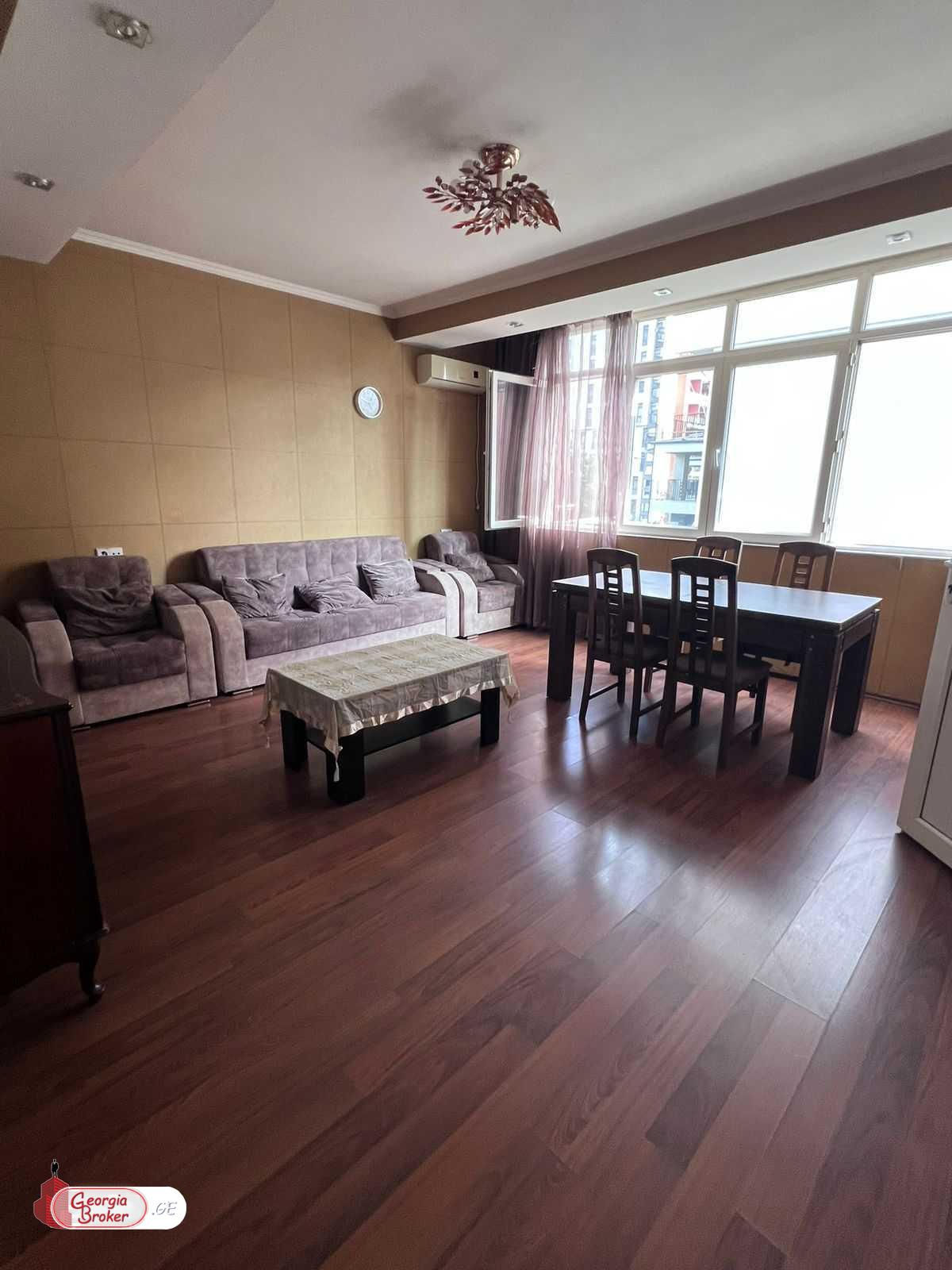 old repaired 3-room apartment for sale