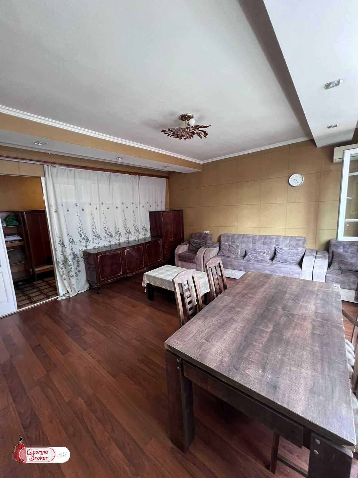 old repaired 3-room apartment for sale