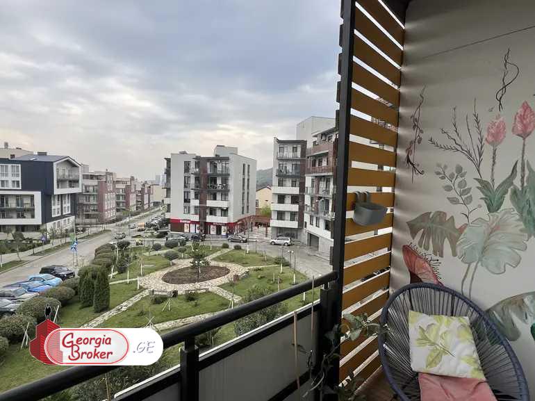 nearly repaired 3-room apartment for sale