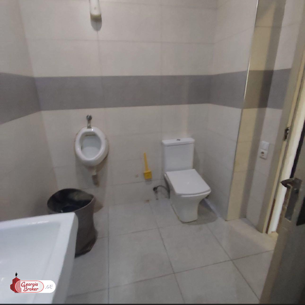 nearly repaired 3-room apartment for sale