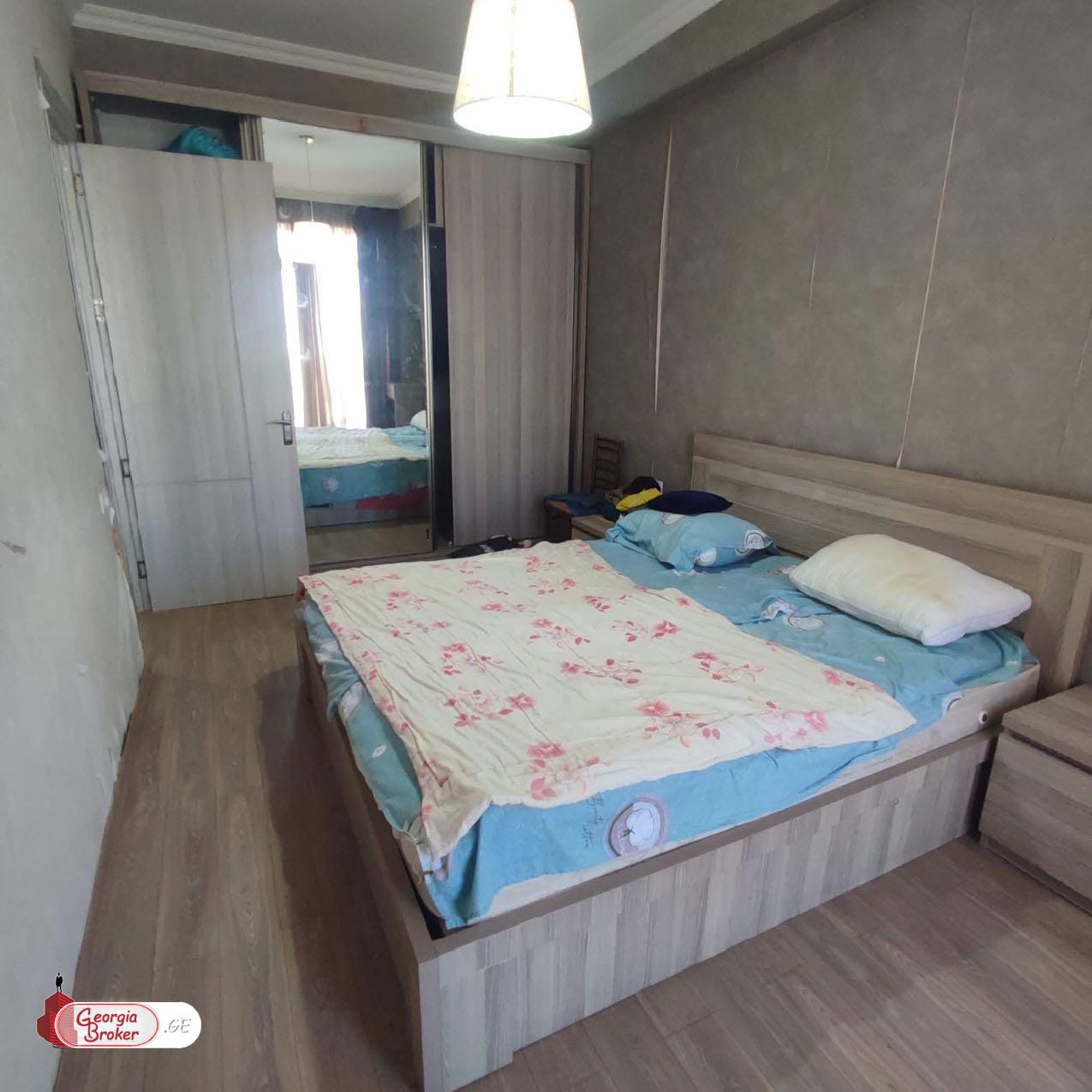 nearly repaired 3-room apartment for sale