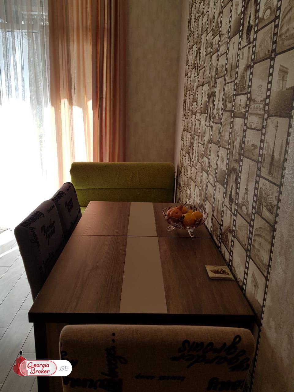 продается квартира с новым ремонтом 2-комнаты