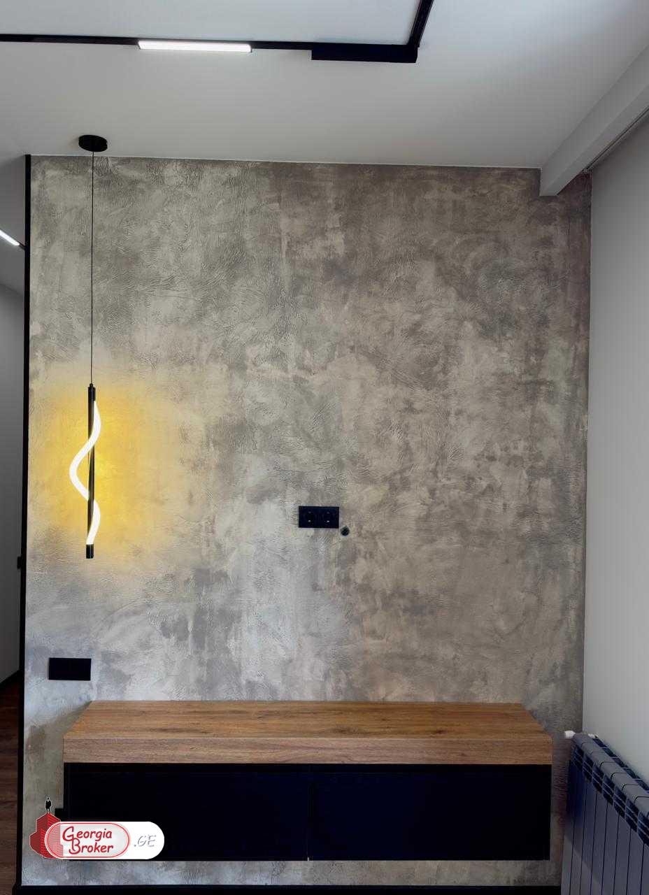 nearly repaired 3-room apartment for sale