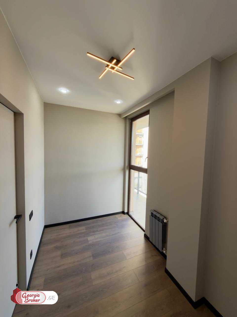 nearly repaired 3-room apartment for sale