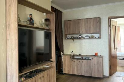 იყიდება ახალი გარემონტებული 2 ოთახიანი ბინა