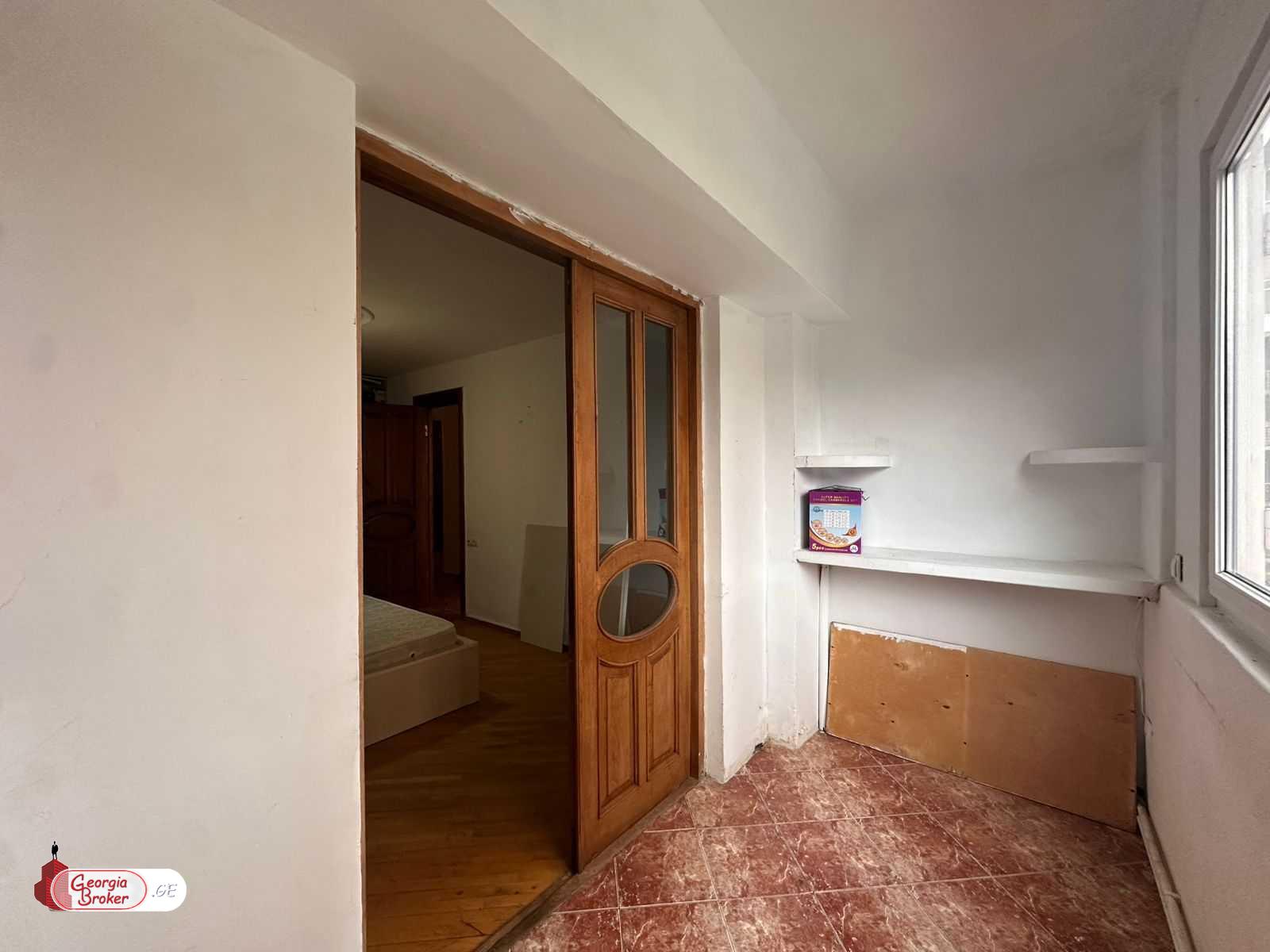 nearly repaired 4-room apartment for sale