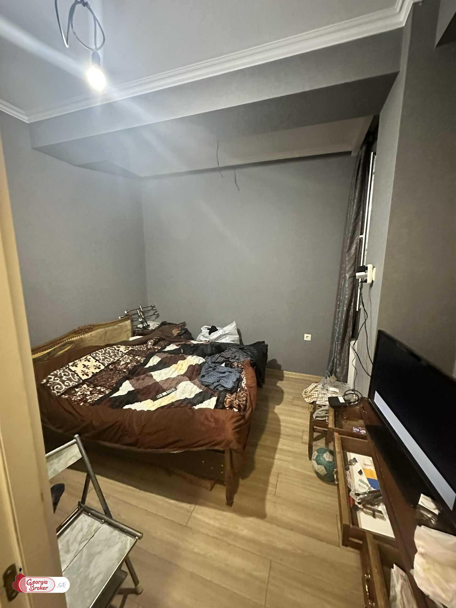 nearly repaired 3-room apartment for sale