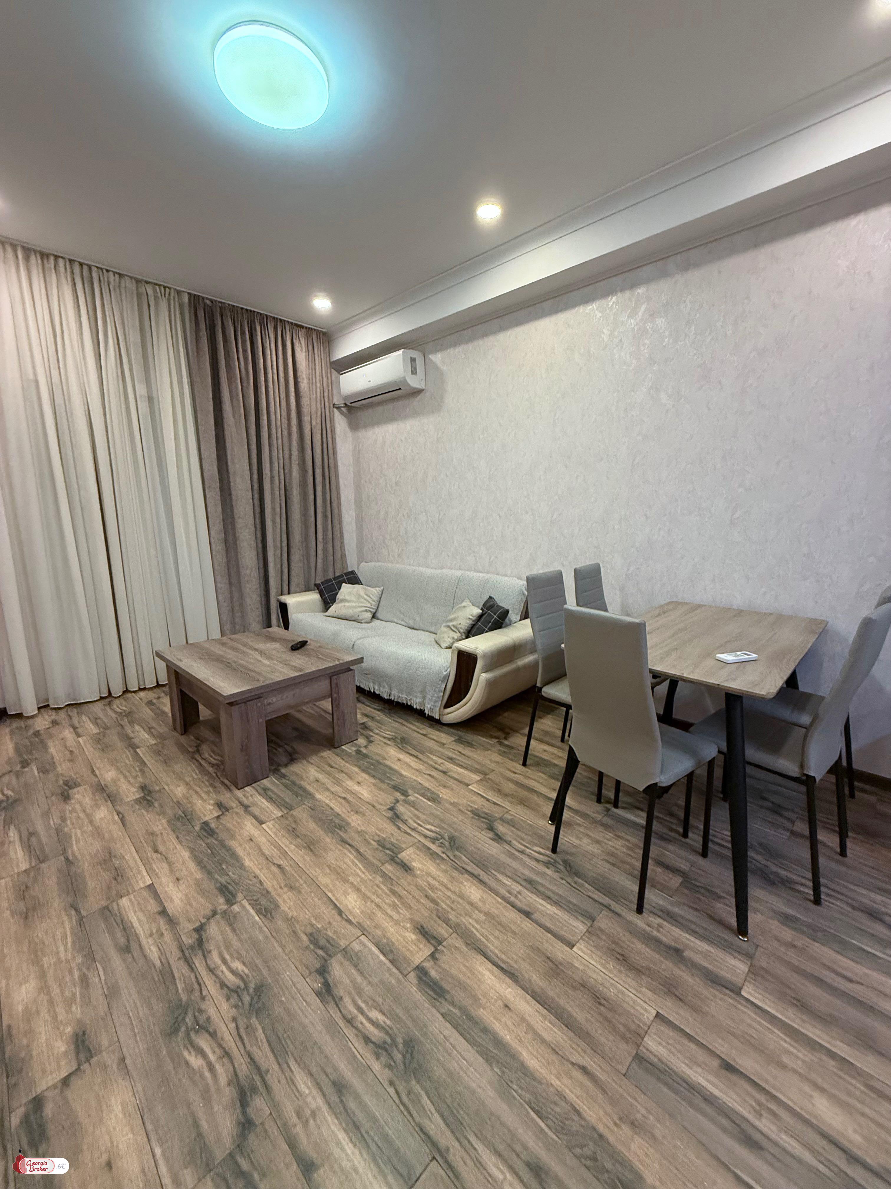 nearly repaired 3-room apartment for sale