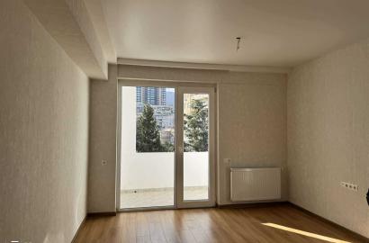 იყიდება ახალი გარემონტებული 1 ოთახიანი ბინა