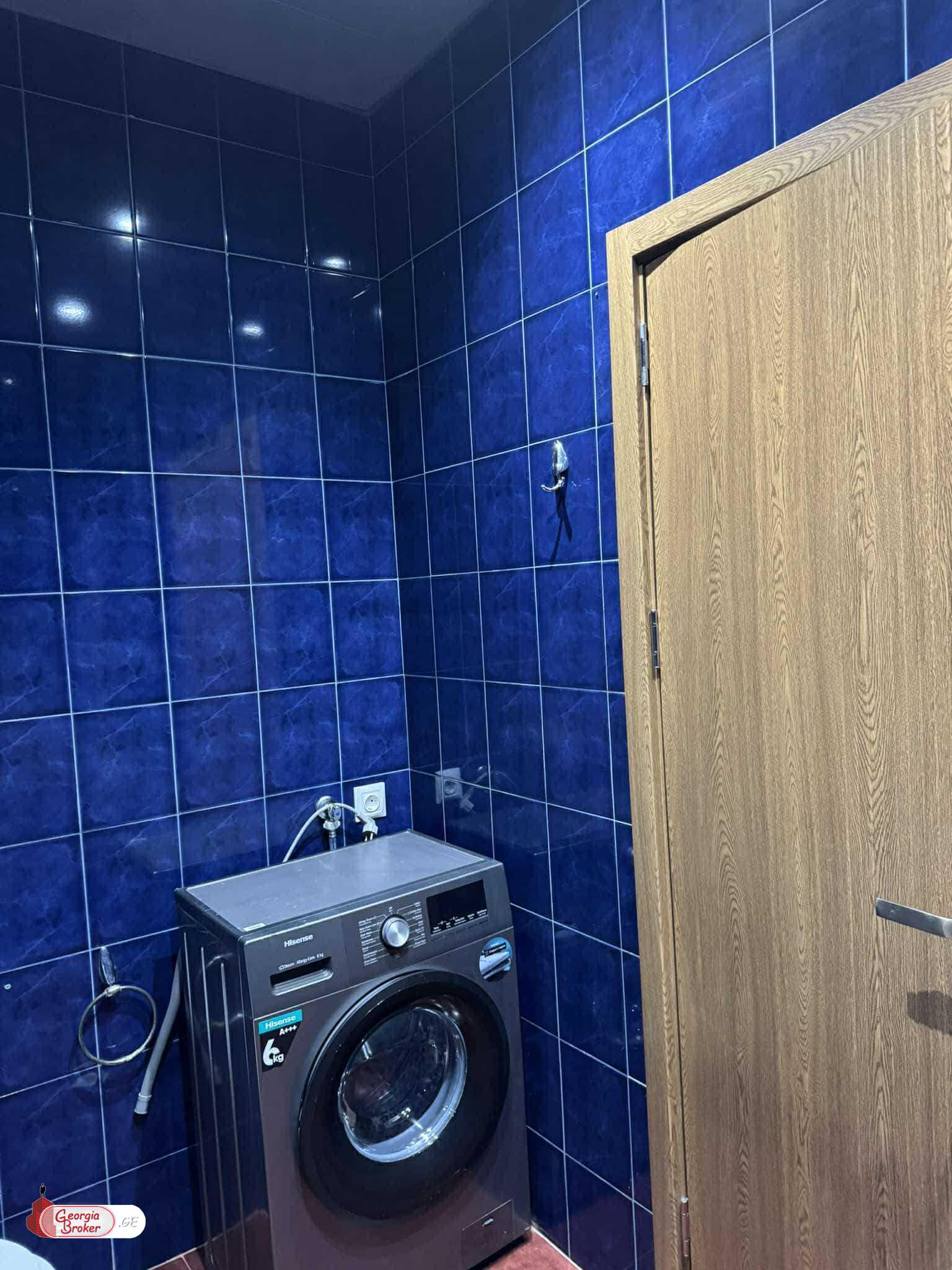 იყიდება ახალი გარემონტებული 1 ოთახიანი ბინა