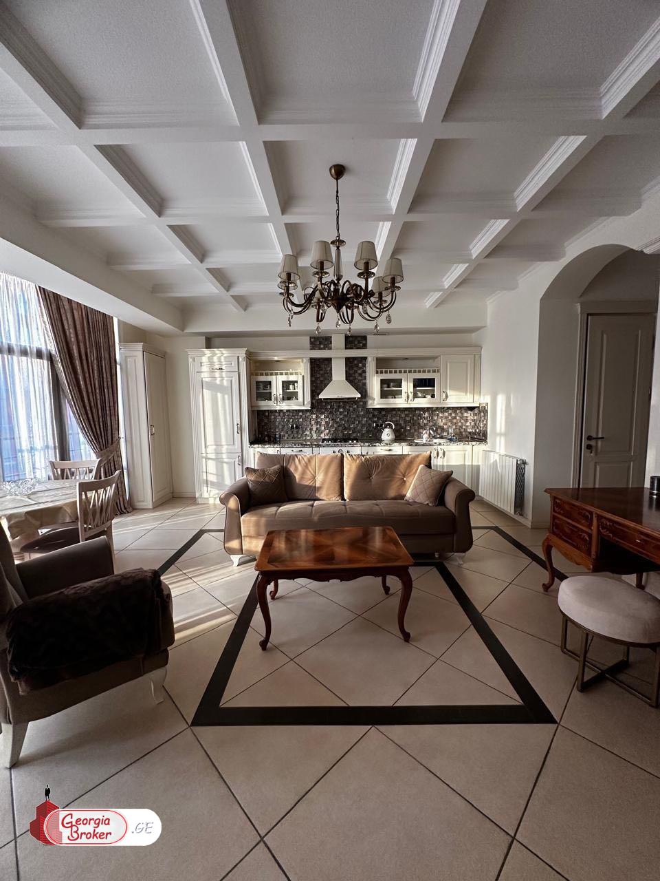 nearly repaired 2-room apartment for sale