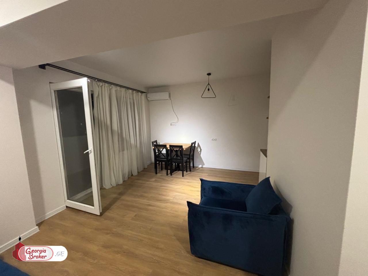 продается квартира с новым ремонтом 2-комнаты