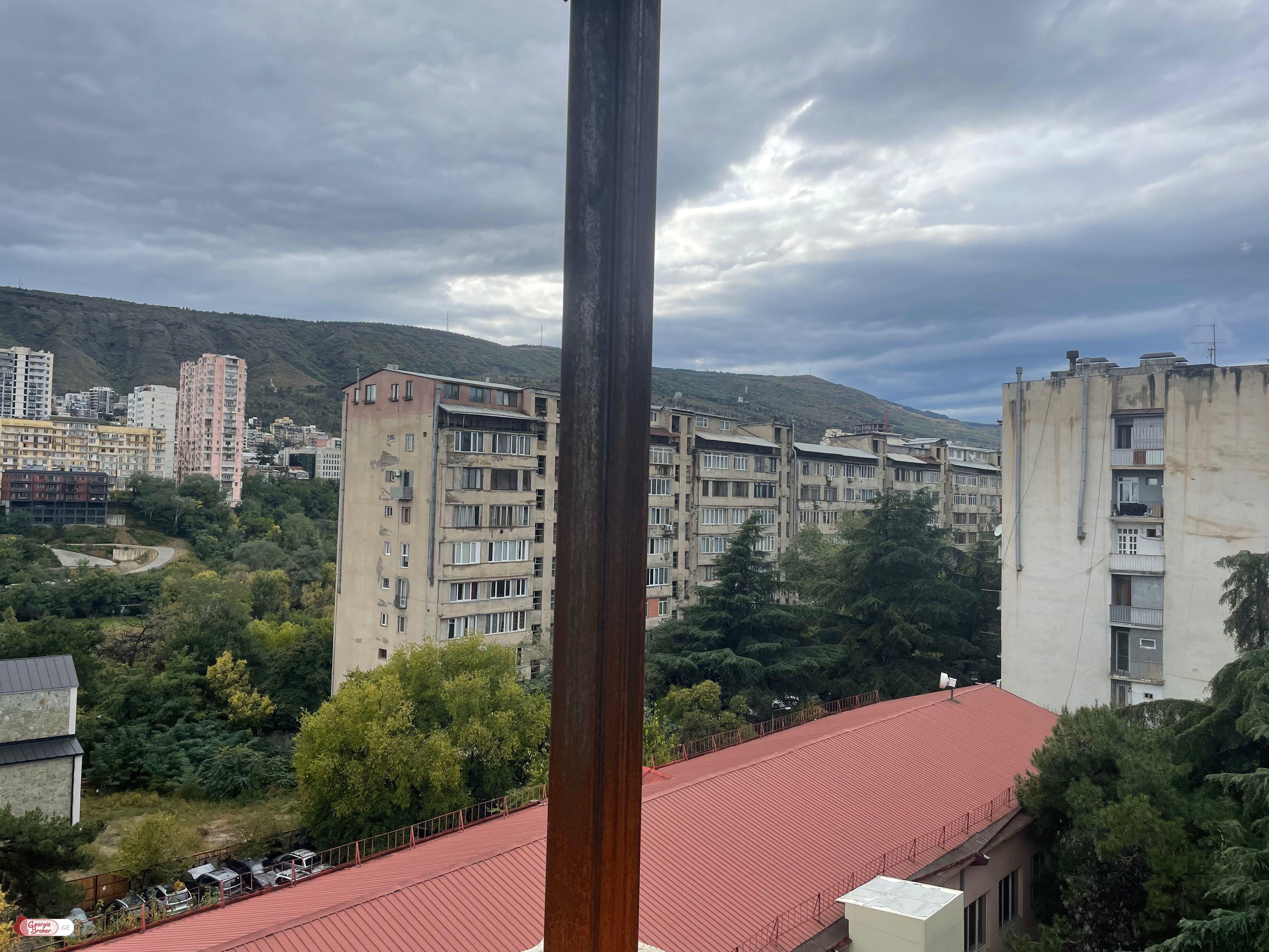 продается квартира с новым ремонтом 2-комнаты