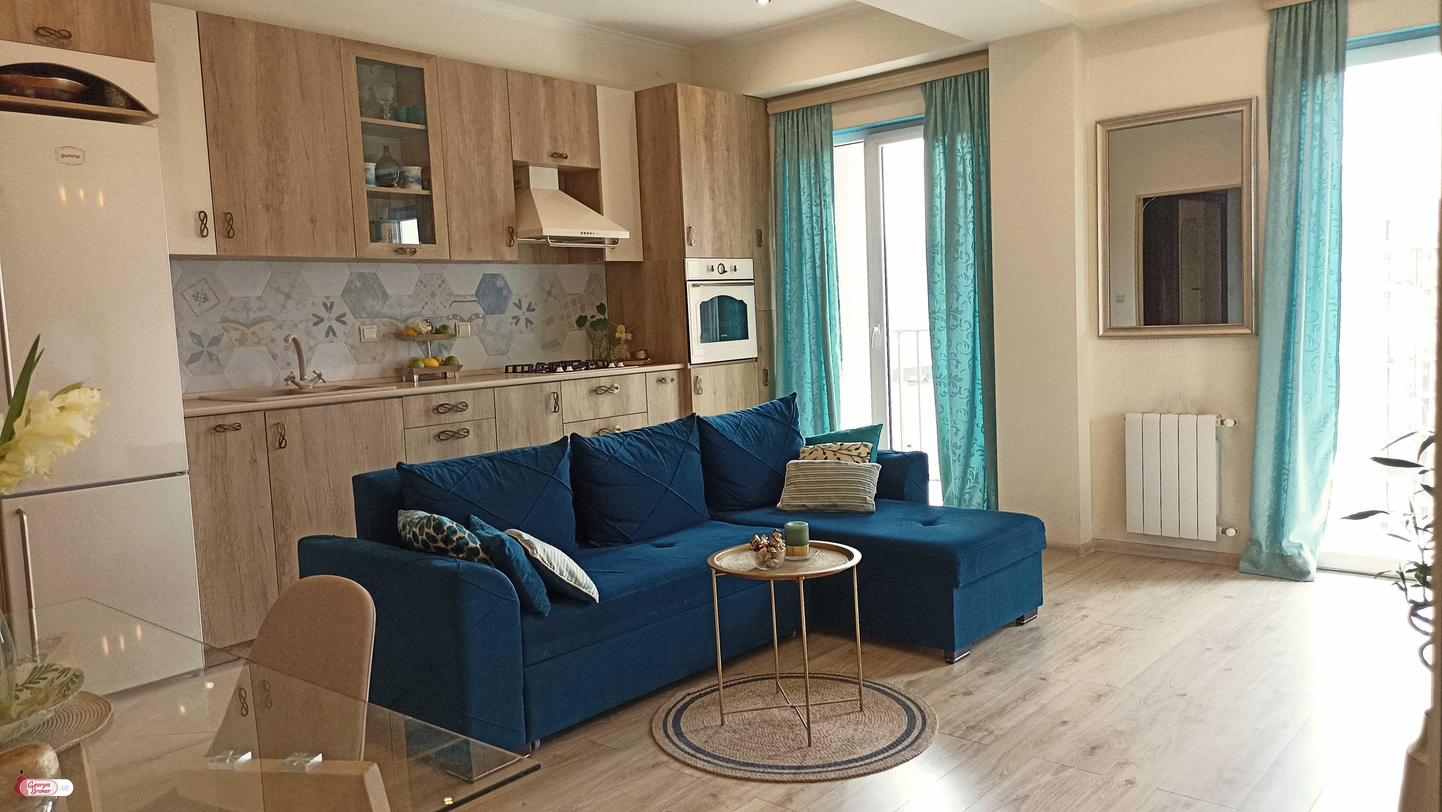 продается квартира с новым ремонтом 3-комнаты