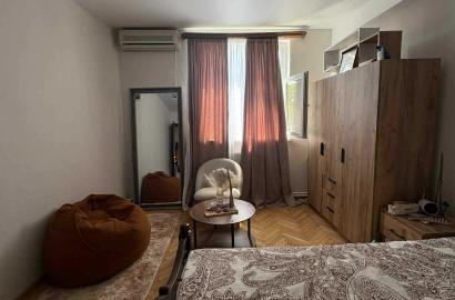 продается квартира с новым ремонтом 5-комнат