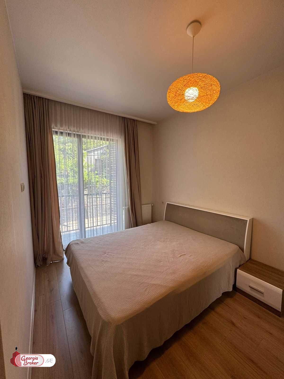 продается квартира с новым ремонтом 2-комнаты