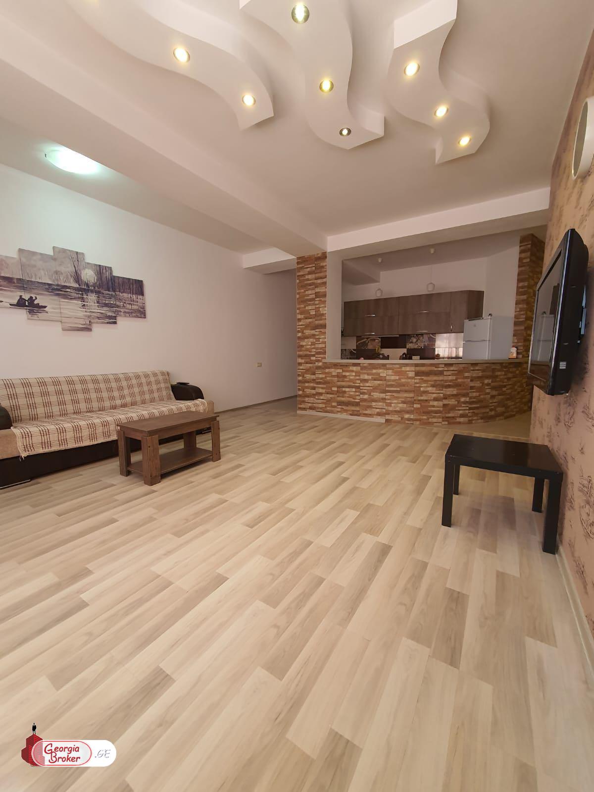 იყიდება ახალი გარემონტებული 2 ოთახიანი ბინა