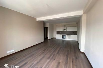 იყიდება ახალი გარემონტებული 3 ოთახიანი ბინა