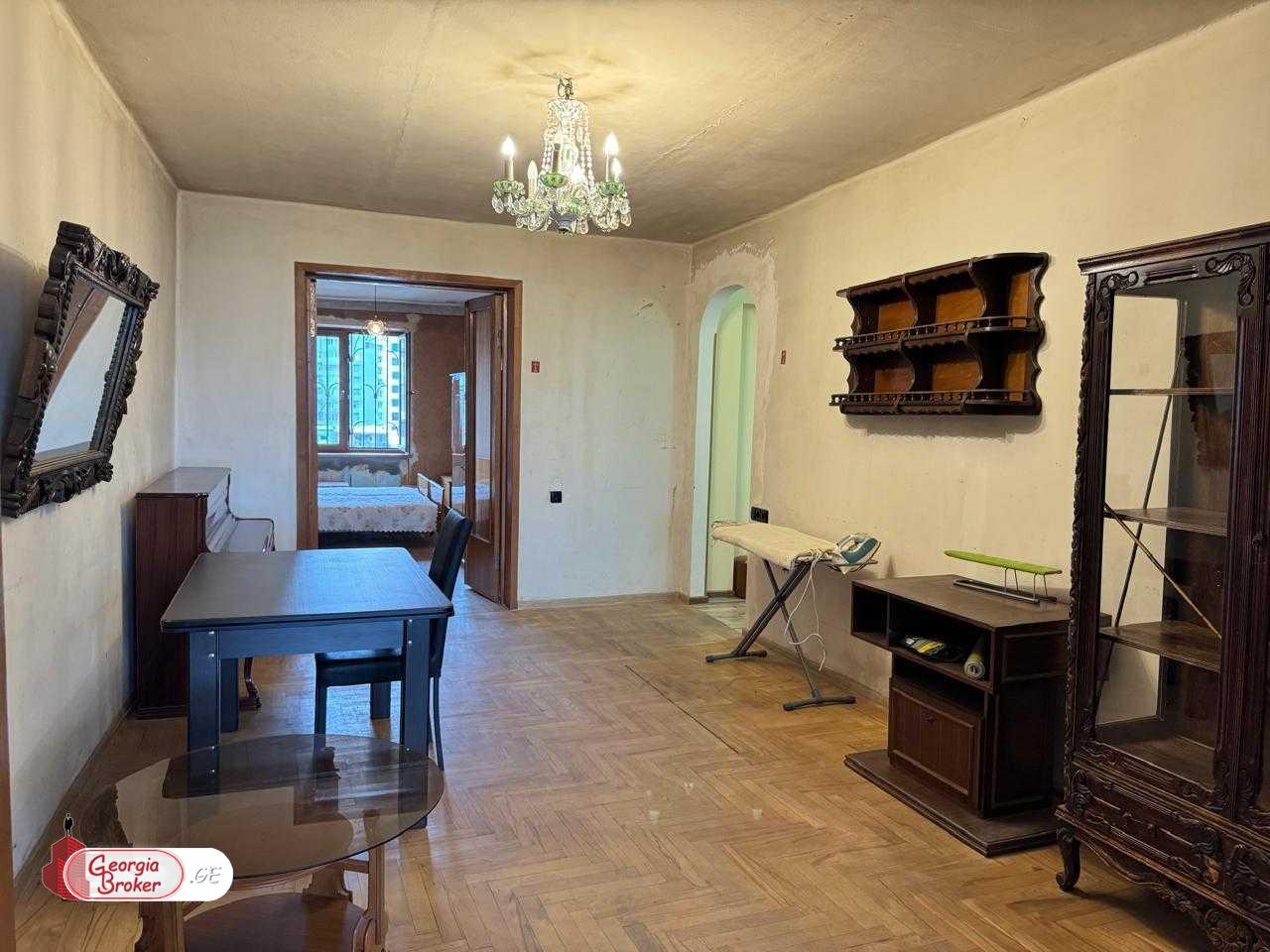 old repaired 3-room apartment for sale