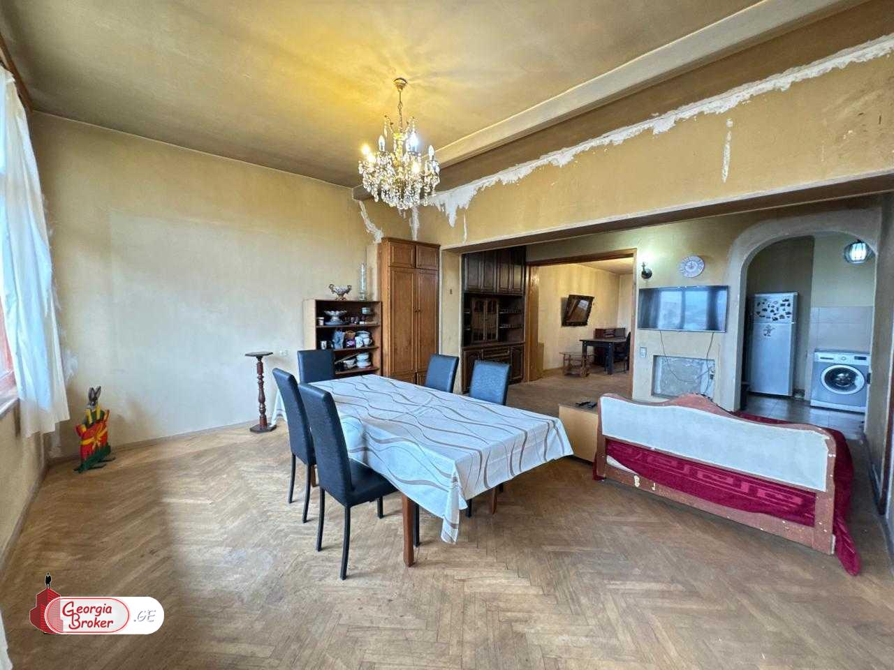 old repaired 3-room apartment for sale