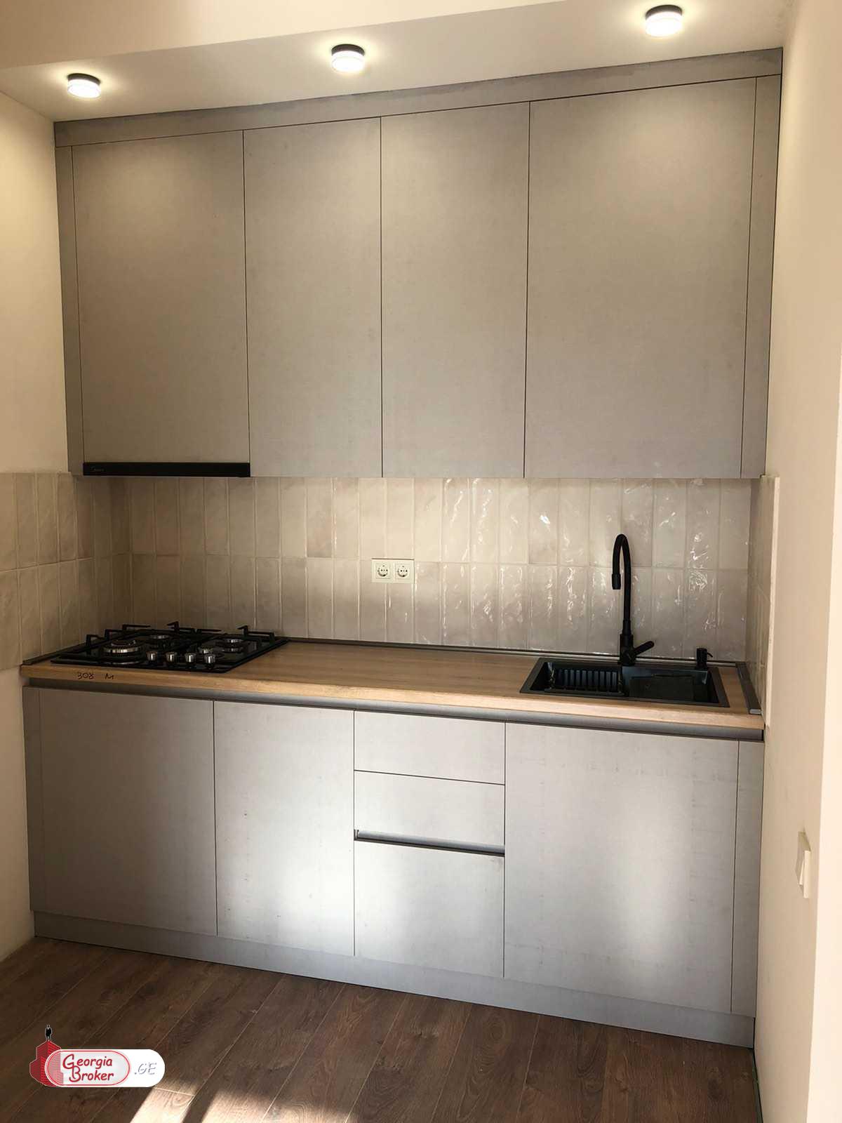 продается квартира с новым ремонтом 2-комнаты