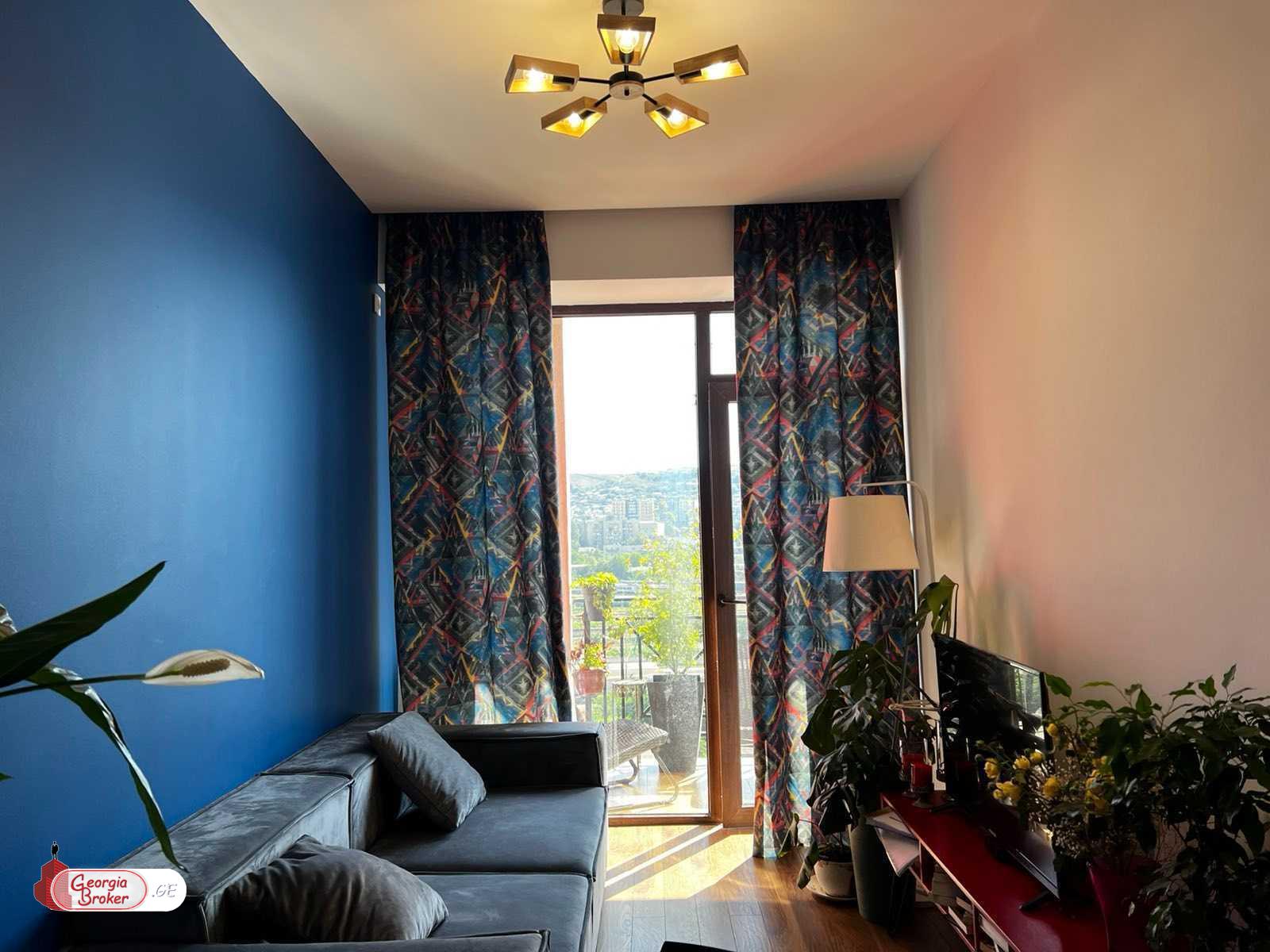 იყიდება ახალი გარემონტებული 2 ოთახიანი ბინა