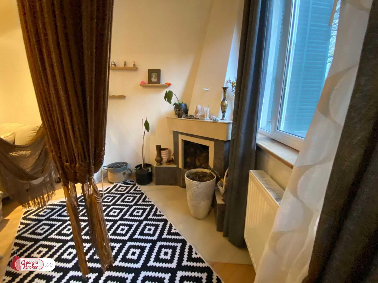 იყიდება ახალი გარემონტებული 3 ოთახიანი ბინა