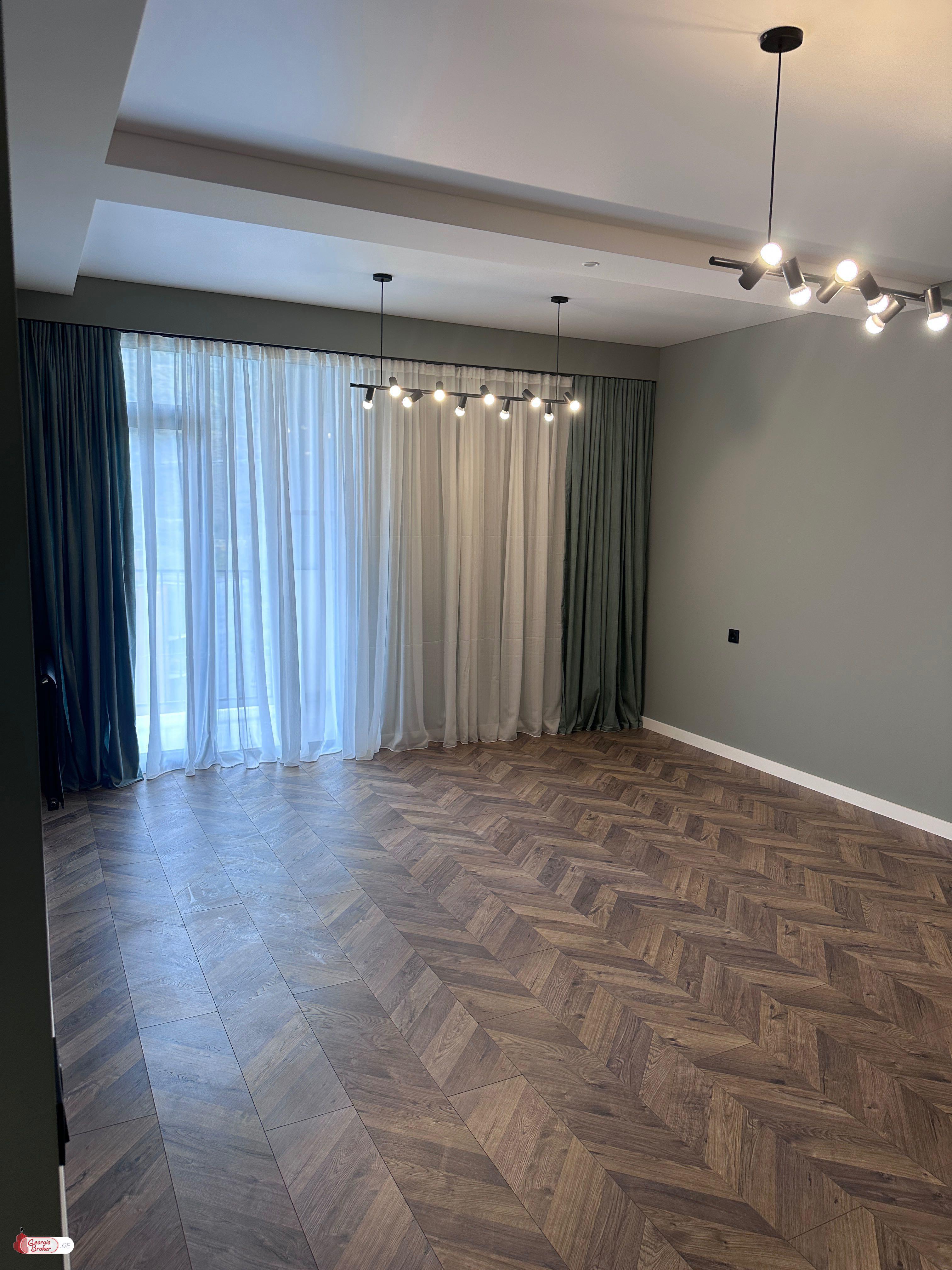 nearly repaired 2-room apartment for sale