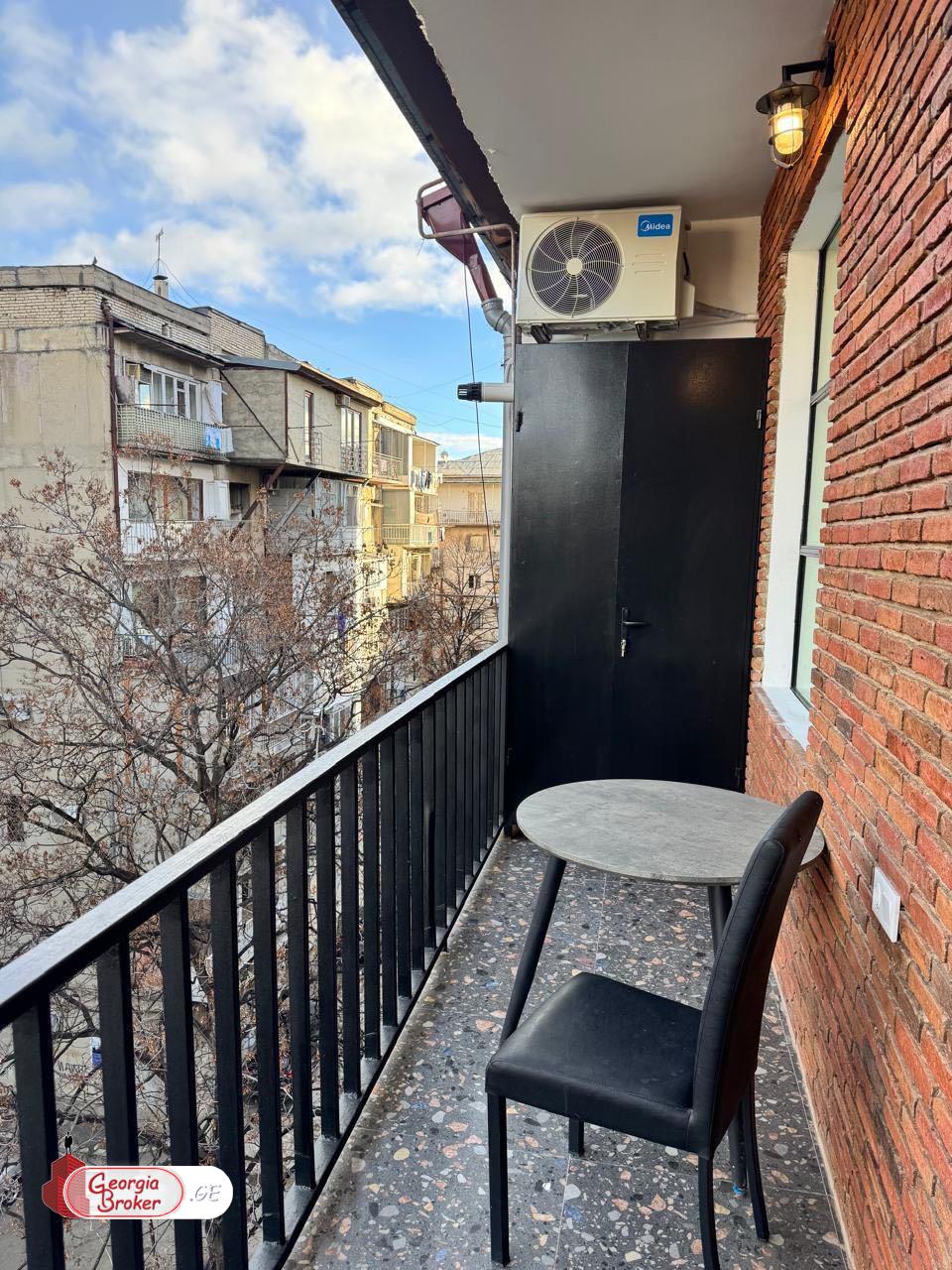 nearly repaired 5-room apartment for sale