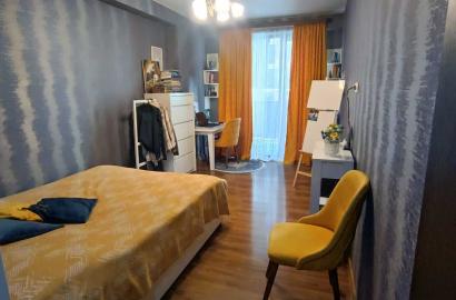 nearly repaired 3-room apartment for sale