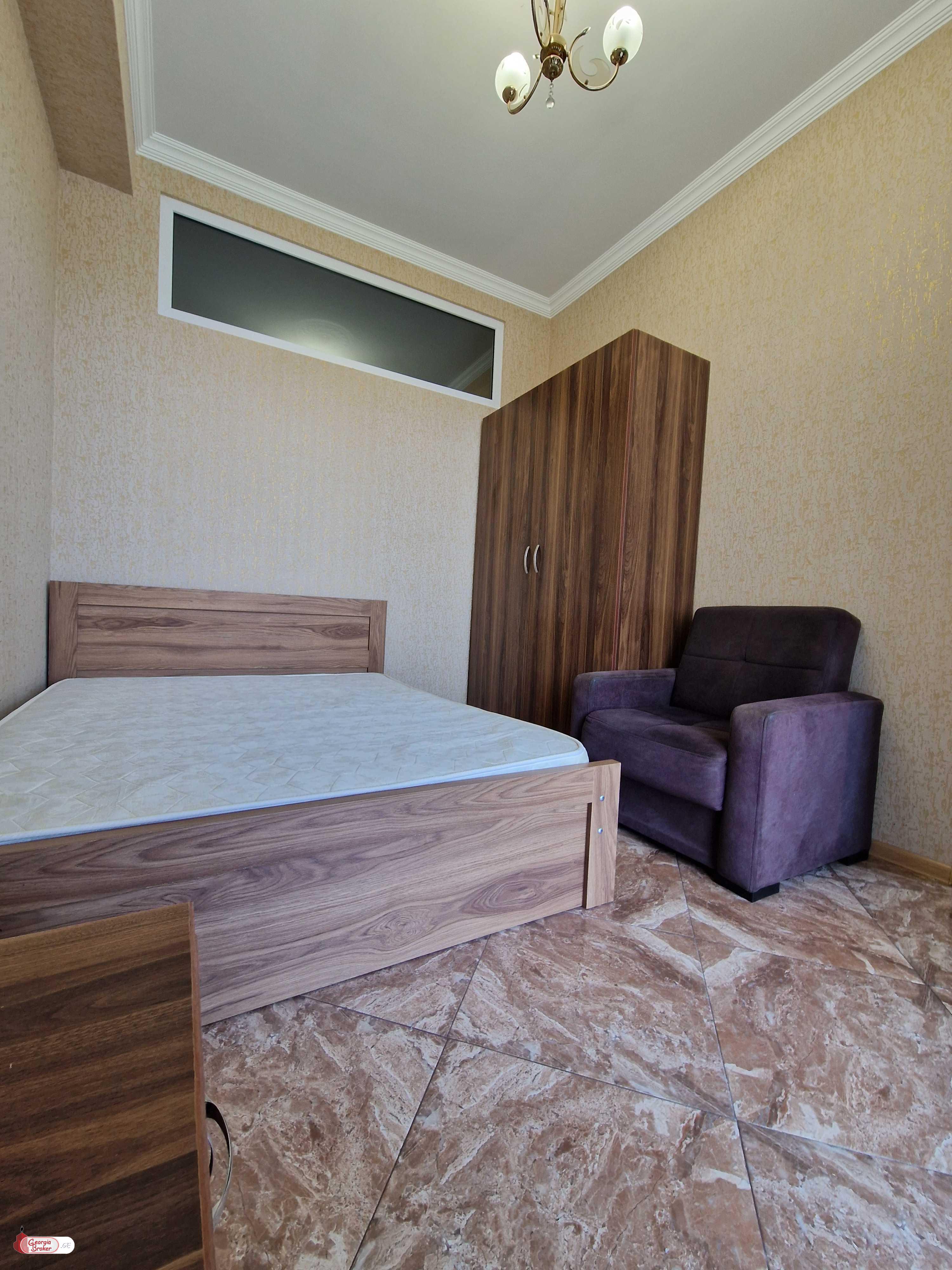 nearly repaired 3-room apartment for sale