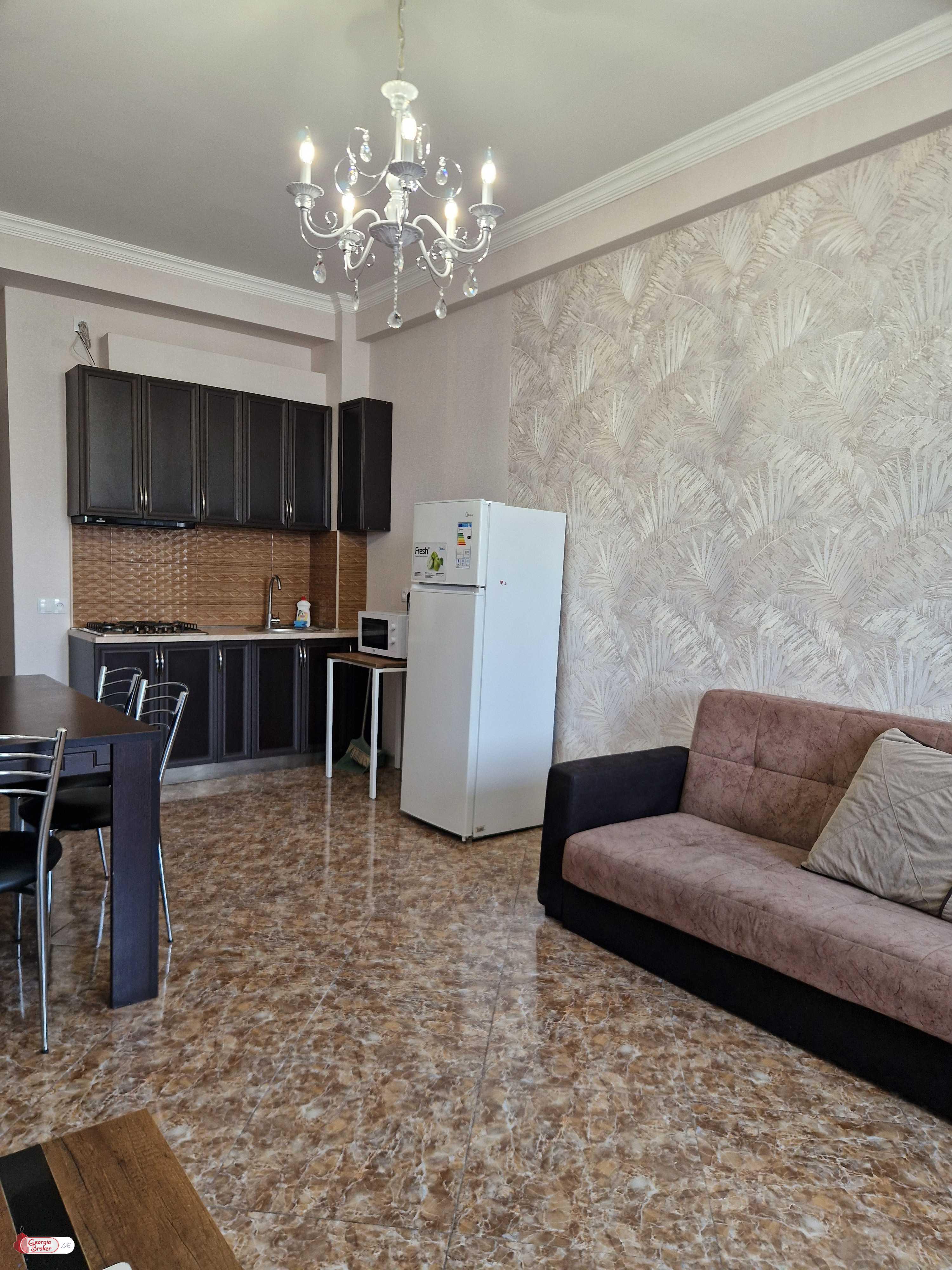 nearly repaired 3-room apartment for sale