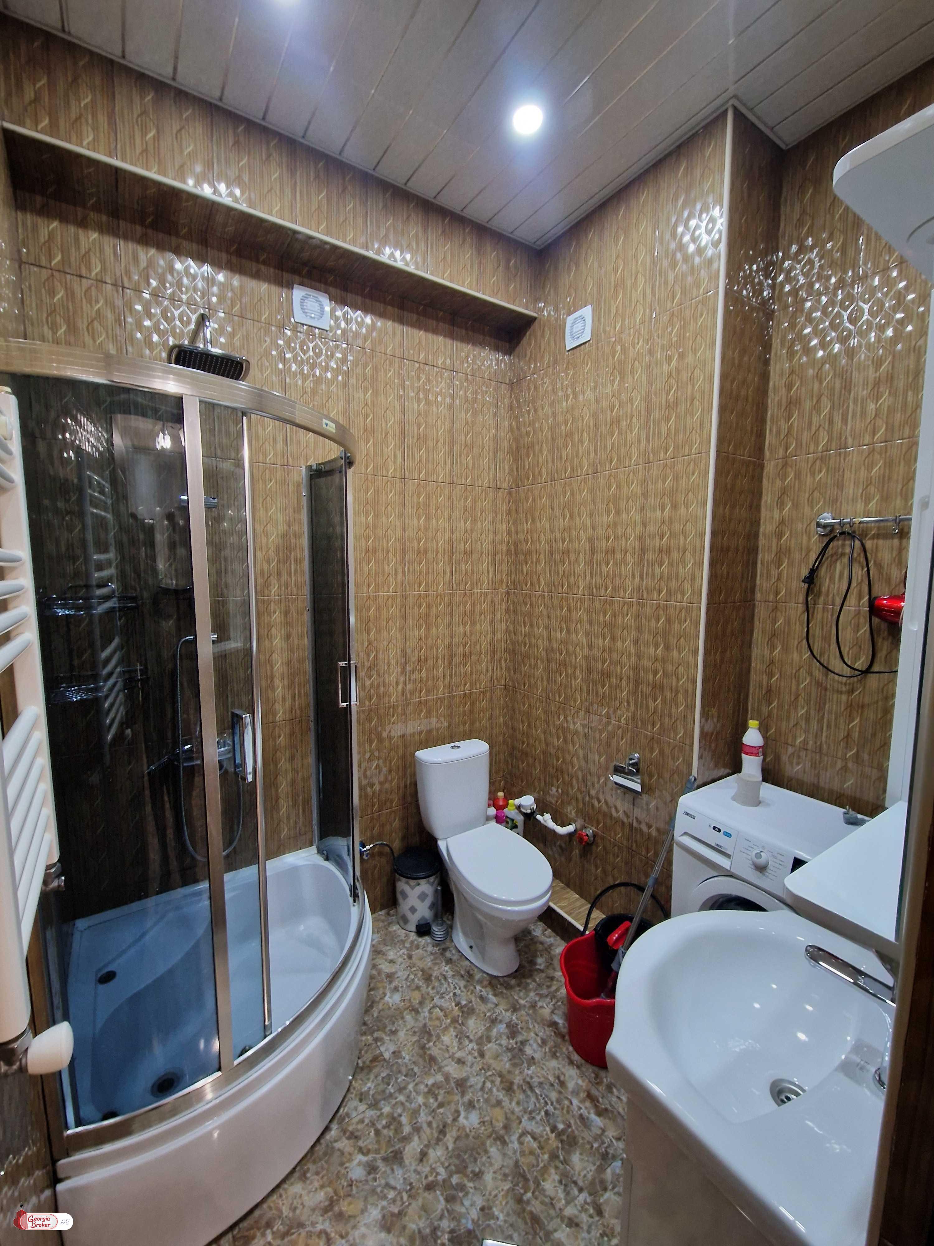 nearly repaired 3-room apartment for sale