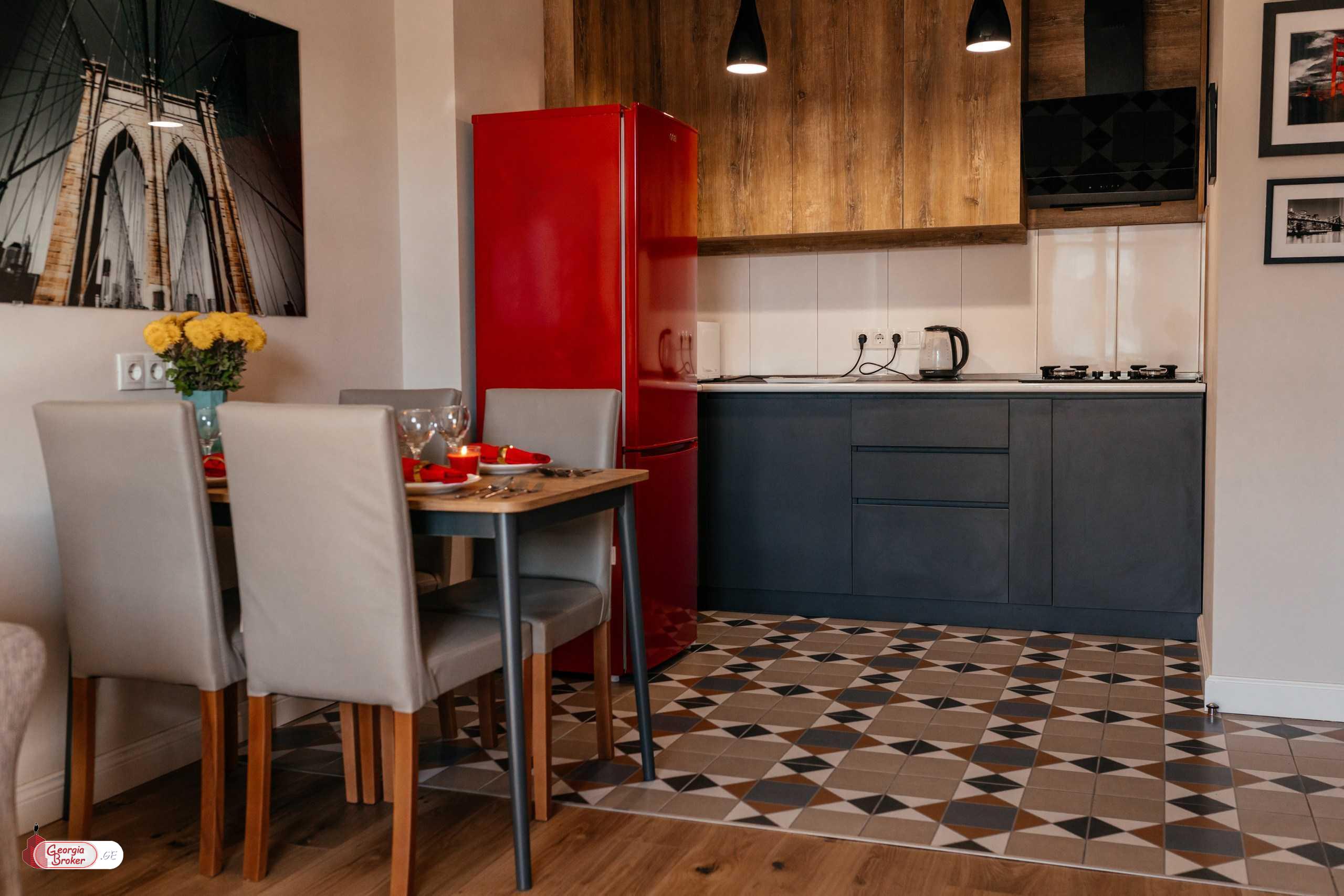 продается квартира с новым ремонтом 2-комнаты