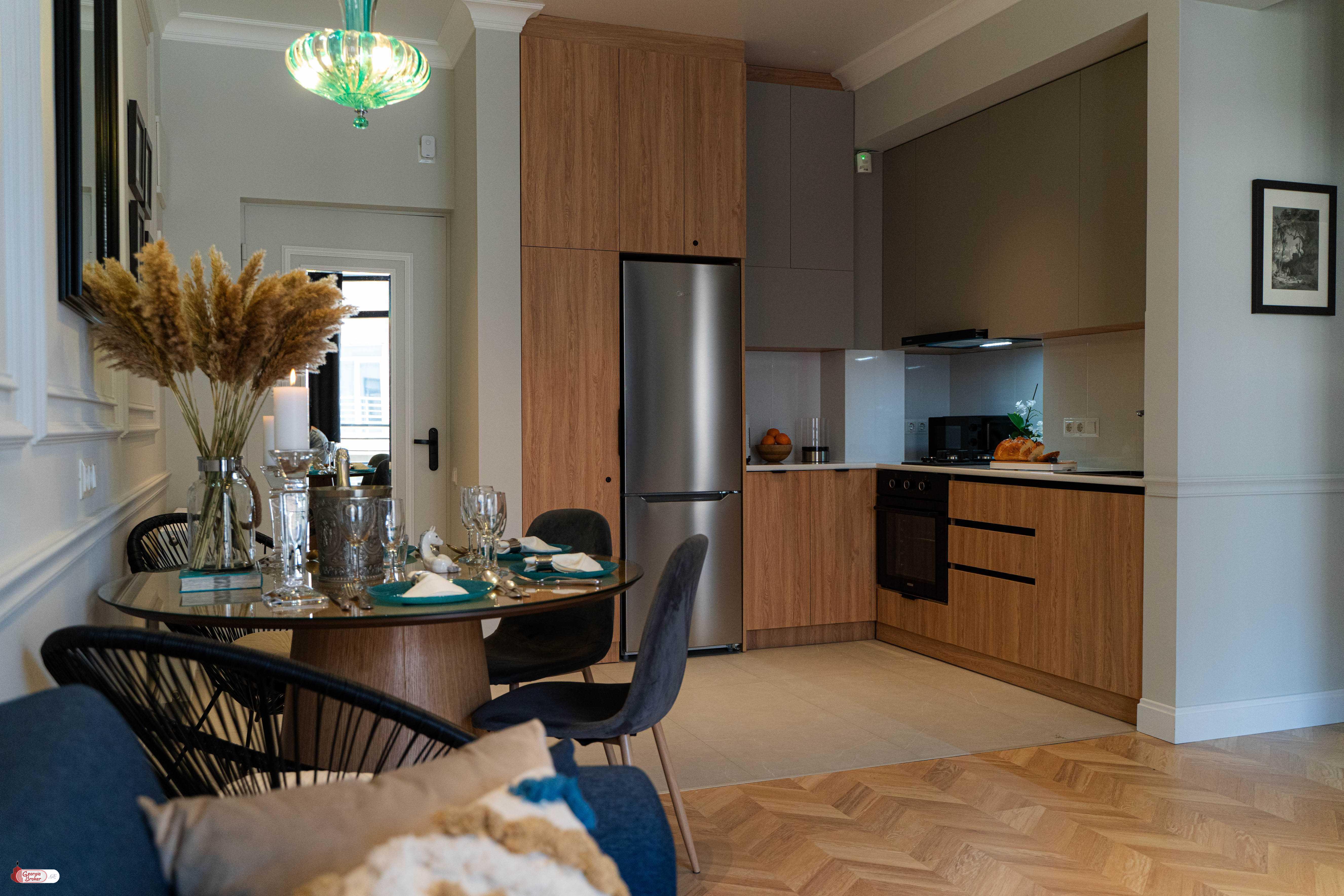 nearly repaired 2-room apartment for sale