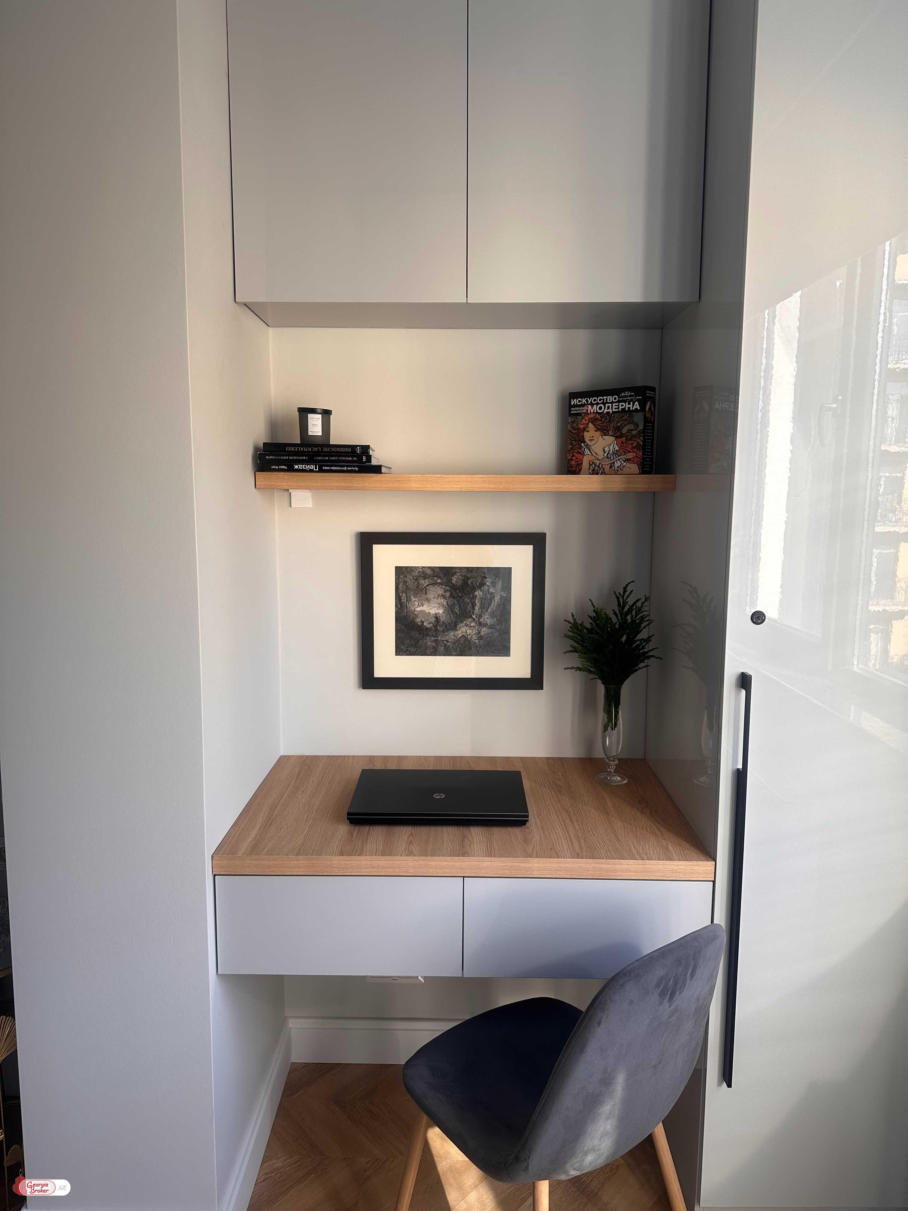 nearly repaired 2-room apartment for sale