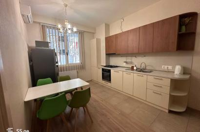 ქირავდება ახალი გარემონტებული 3 ოთახიანი ბინა