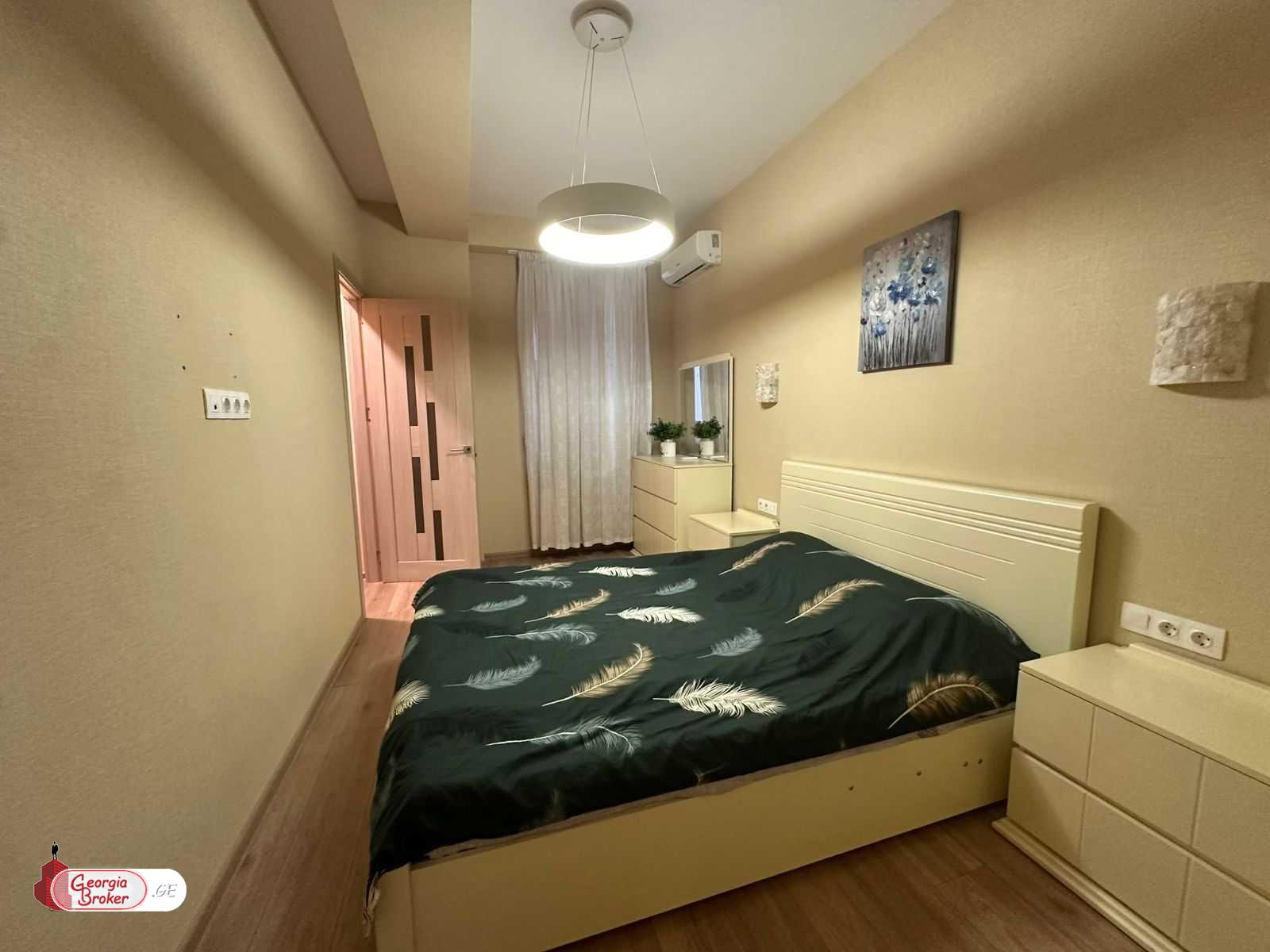 ქირავდება ახალი გარემონტებული 3 ოთახიანი ბინა