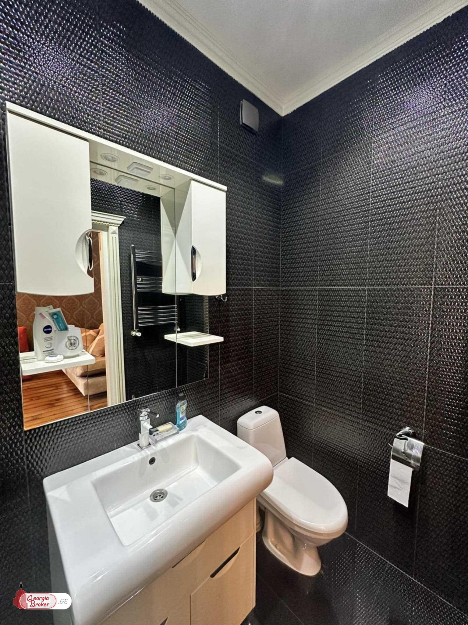 продается квартира с новым ремонтом 2-комнаты