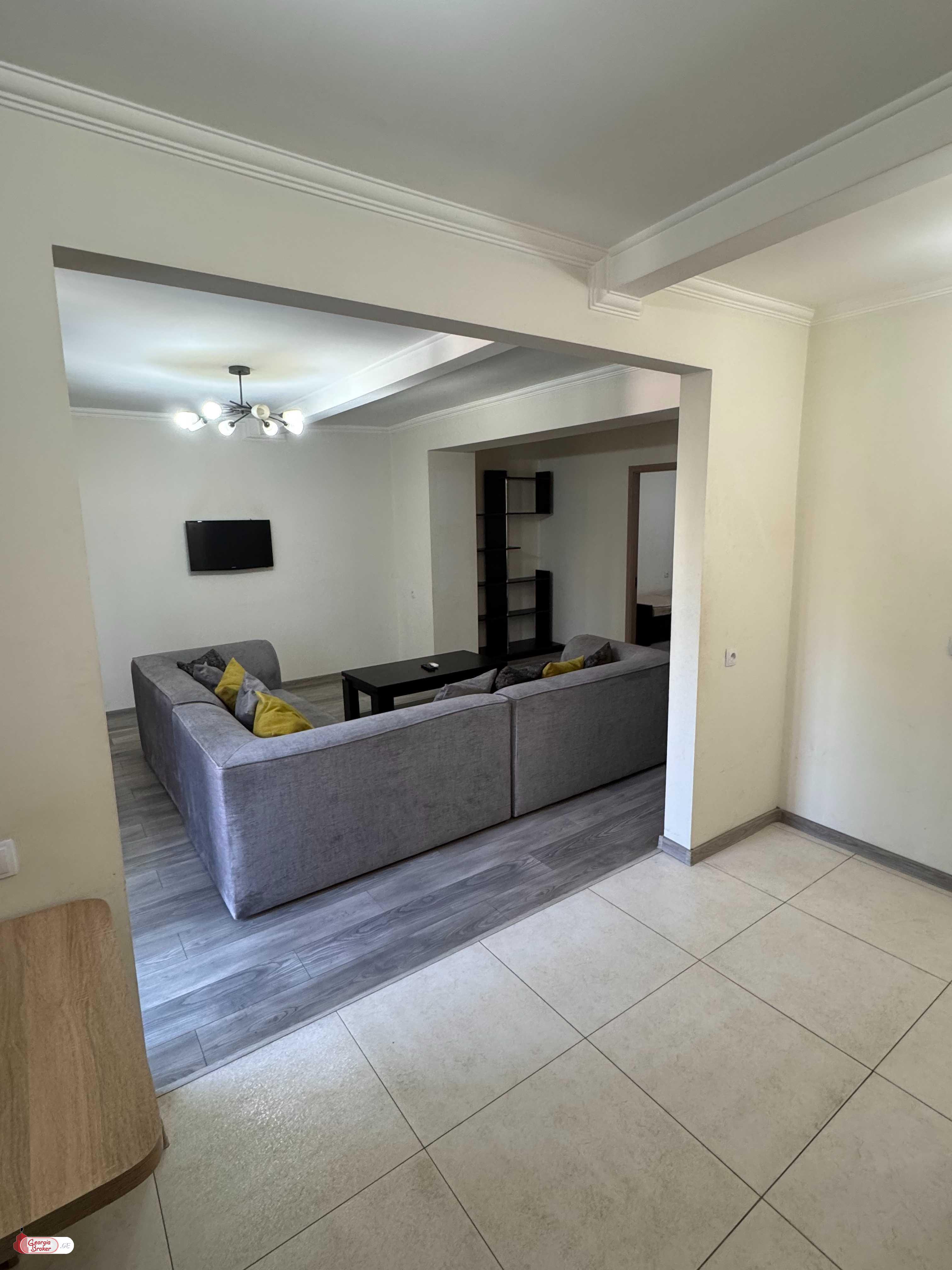 იყიდება ახალი გარემონტებული 3 ოთახიანი ბინა